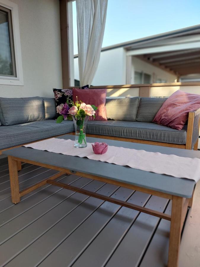 Mobile Home Whit Sea View Lavojesa Drage Ngoại thất bức ảnh