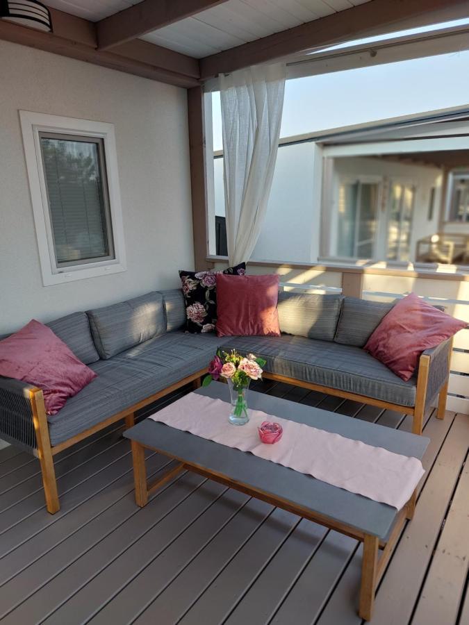 Mobile Home Whit Sea View Lavojesa Drage Ngoại thất bức ảnh